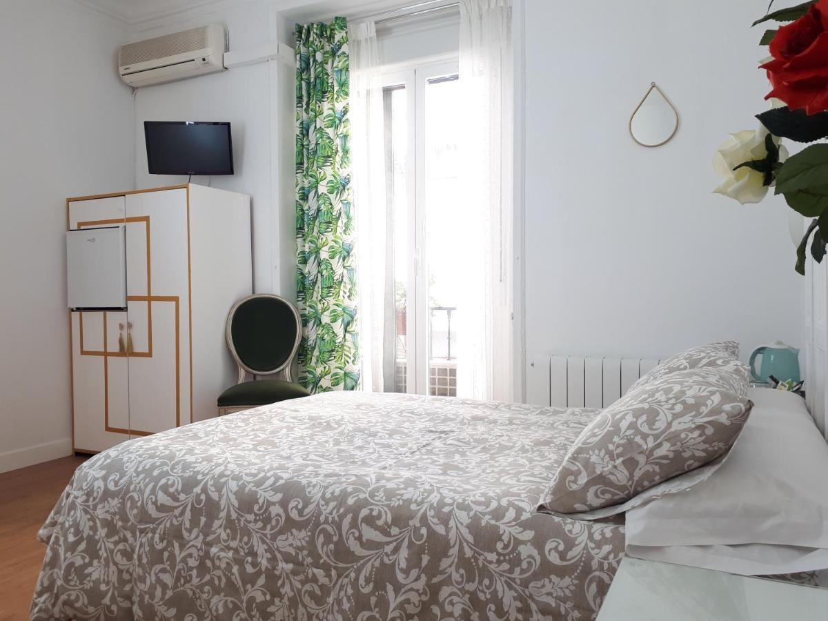 Hostal Casa Chueca Madrid Extérieur photo