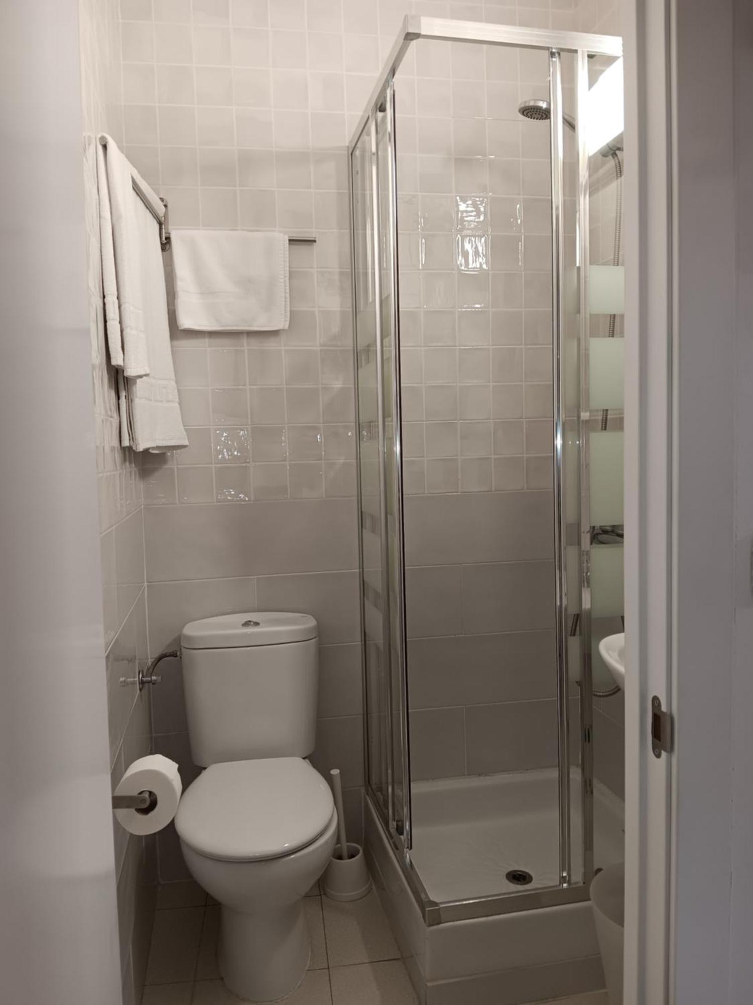 Hostal Casa Chueca Madrid Extérieur photo