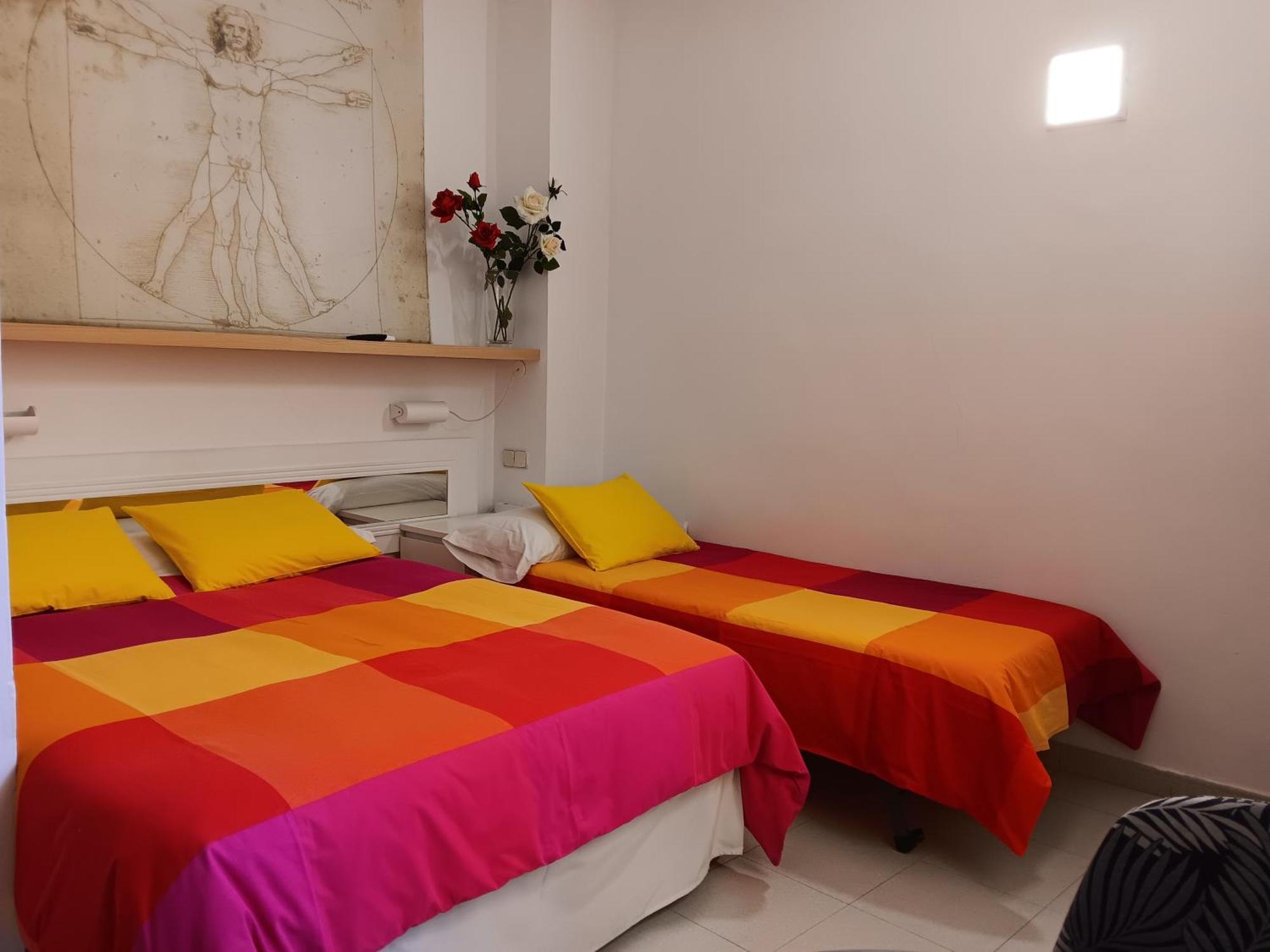 Hostal Casa Chueca Madrid Extérieur photo